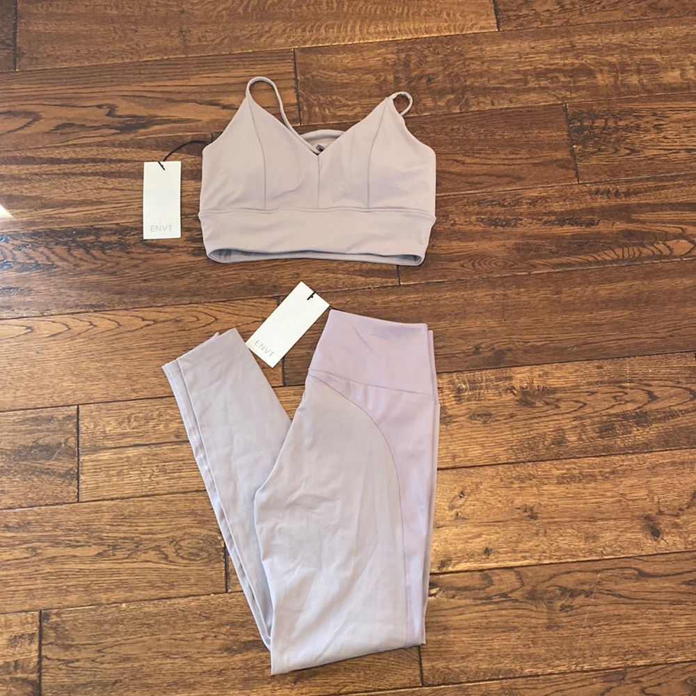 Enavant Aurora Work Out leggings and bra top set. Size S Ankle Length leggings
